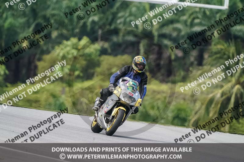 Sepang;event digital images;motorbikes;no limits;peter wileman photography;trackday;trackday digital images